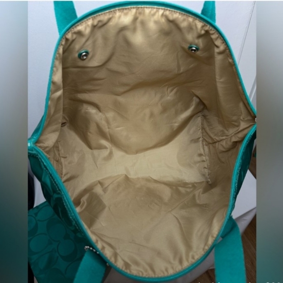 Coach Signature C Large Nylon Tote Bag with Detachable Snap In Pouch - EUC … - Picture 5 of 6